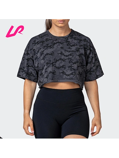 Upgrade your casual style with our camo crop top. Shop now for a range of sizes and colors to elevate your wardrobe with our camo crop top.